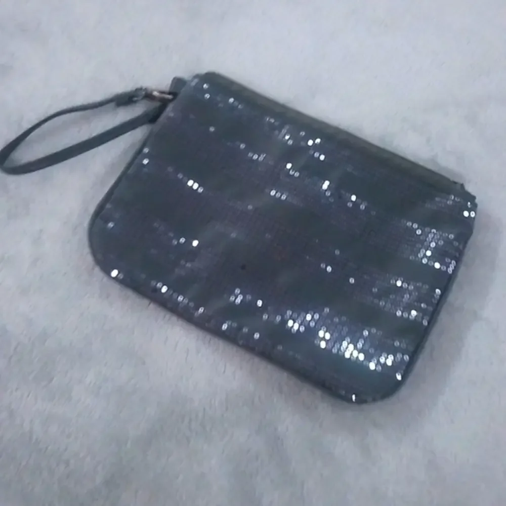 Bath and Body Works makeup bag‎ wristlet